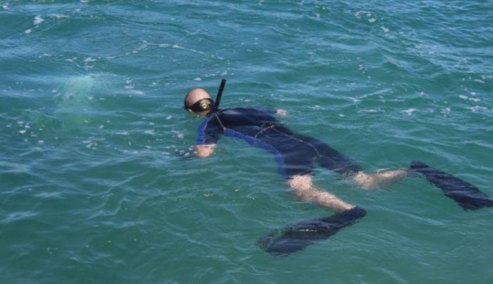 Ρόδος: Θρίλερ με πτώμα που βρέθηκε στη θάλασσα – Ανήκει στον τουρίστα που είχε εξαφανιστεί;