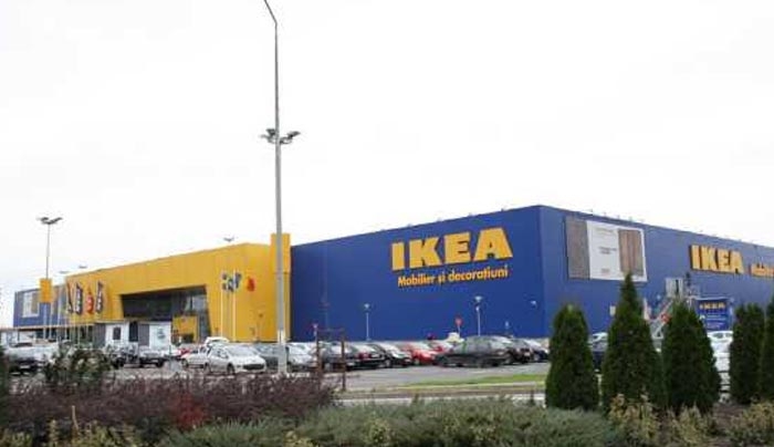 Η ΙΚΕΑ βγάζει στο «σφυρί» 27 καταστήματα της στην Ευρώπη