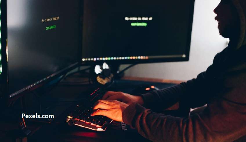 Ηλεκτρονικές απάτες: Οι πιο συχνές παγίδες - Τι λέει ο Διευθυντής της Δίωξης Ηλεκτρονικού Εγκλήματος
