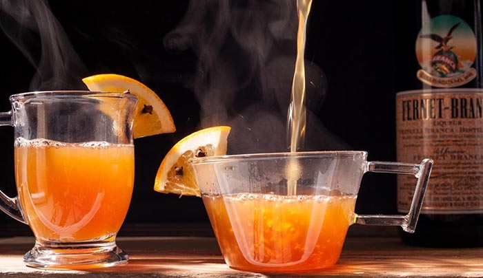 8 λόγοι να πίνεις κάθε πρωί νερό με μέλι
