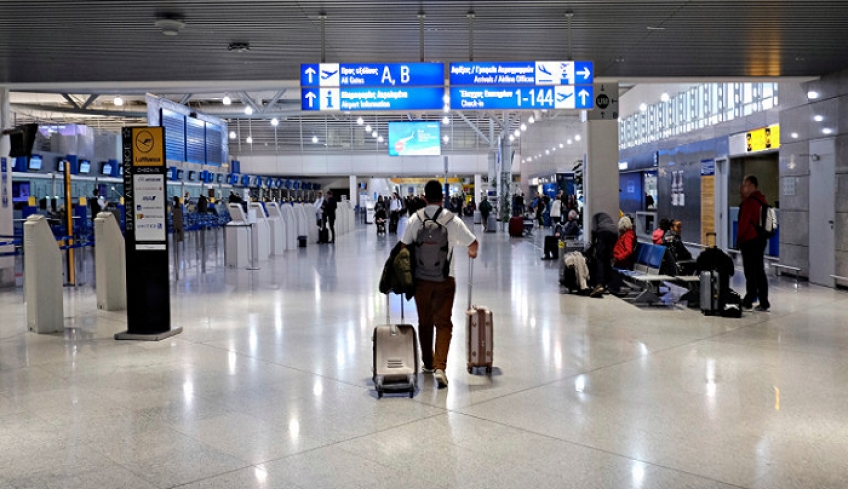 Συναγερμός για τα 12 κρούσματα σε πτήση από Ντόχα: Αναστέλλονται οι πτήσεις από και προς το Κατάρ