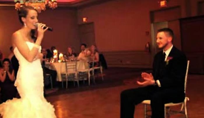 Ο γαμπρός δεν μπόρεσε να συγκρατήσει τα δάκρυά του, όταν κατάλαβε τι πήγε να κάνει η νύφη! (Βίντεο)