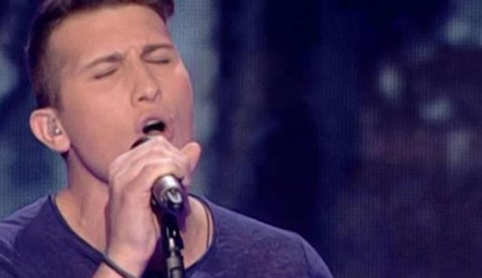 «Σάρωσε» στον ημιτελικό του Rising Star ο Γιάννης Ξανθόπουλος τραγουδώντας Ρέμο