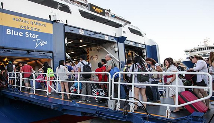 Αυξήθηκε ο μέγιστος επιτρεπόμενος αριθμός επιβατών στα πλοία-Η απόφαση που δημοσιεύθηκε στο ΦΕΚ