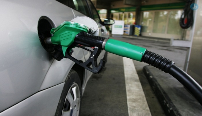 «Καίνε» οι τιμές της βενζίνης: Αναμένεται νέα άνοδος