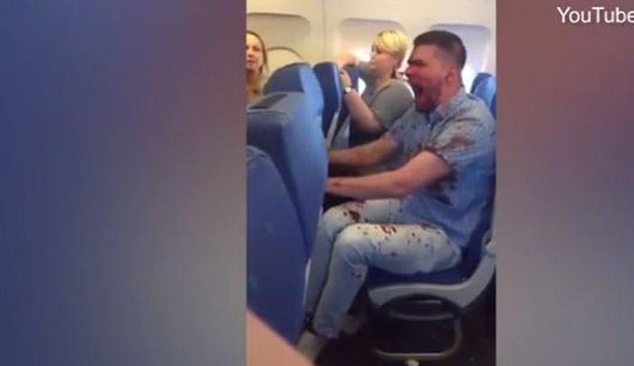 Μεθυσμένος και... ματωμένος Ρώσος επιβάτης αναστάτωσε πτήση προς Τουρκία