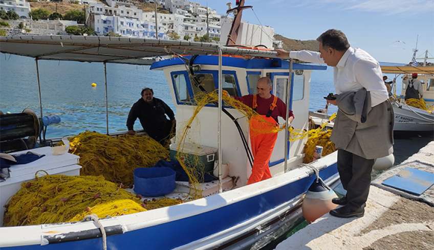 «Παρέμβαση του Μάνου Κόνσολα σε δύο υπουργούς για την παράνομη αλιεία από τουρκικές μηχανότρατες σε ελληνικά χωρικά ύδατα»
