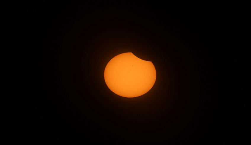 Δείτε live: Η δακτυλιοειδής έκλειψη Ηλίου σε διάφορες πόλεις του κόσμου