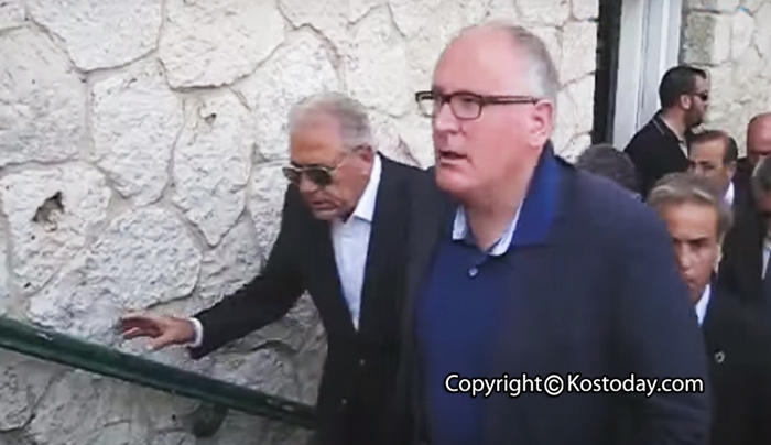 ΣΥΜΒΑΙΝΕΙ ΤΩΡΑ: Στο Δημαρχείο της Κω ο Δ. Αβραμόπουλος και ο Αντιπρόεδρος της ΕΕ κ. FransTimmermans (φωτό-βίντεο)