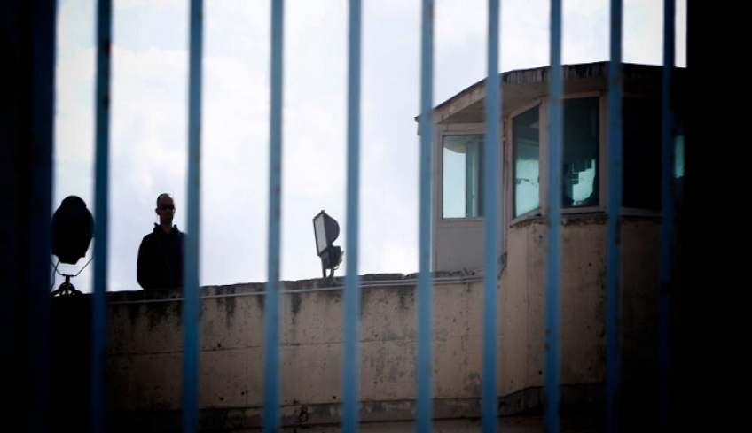 Έπεσαν οι υπογραφές για τη μετεγκατάσταση των φυλακών Κορυδαλλού στον Ασπρόπυργο
