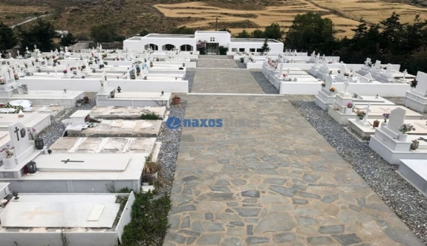 Το νεκροταφείο της Ελλάδας που δε λιώνουν οι νεκροί! Προσοχή σκληρές εικόνες!