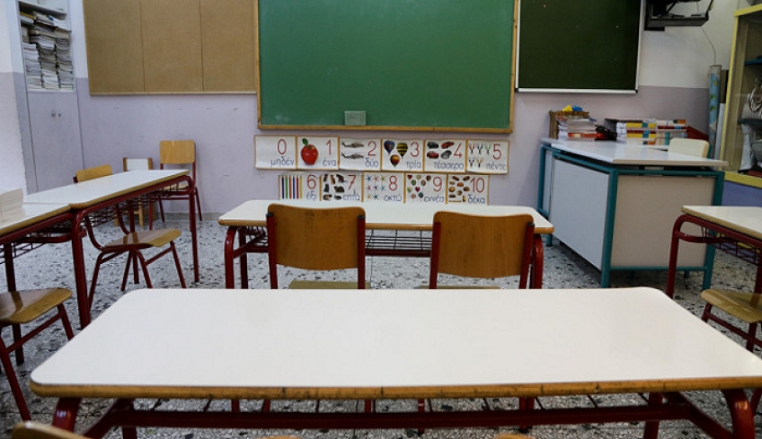 «Επειδή εσύ έγλειψες σκ@@ά, εγώ θα χάσω τη θέση μου;»: Σοκάρει η αντίδραση δασκάλου στη μικρή που υπέστση bullying στη Θεσσαλονίκη