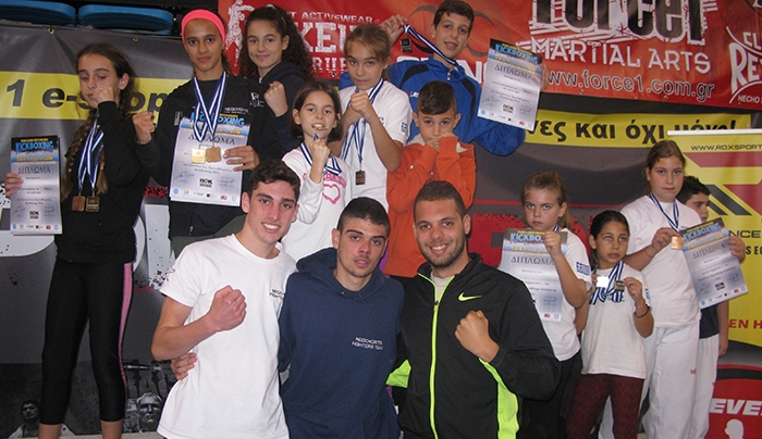 &quot;ΕΛΑΜΨΑΝ&quot; οι Μαχητές της ΚΩ στο Πανελλήνιο Πρωτάθλημα Kick Boxing παίδων - Με 4 Χρύσα 2 Ασημένια και 9 Χάλκινα στις αποσκευές τους (φωτό)
