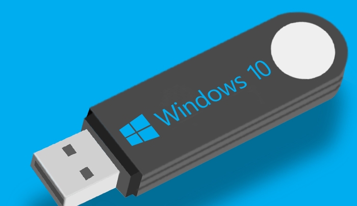 Σε προπαραγγελία τα Windows 10 σε USB stick στο Amazon