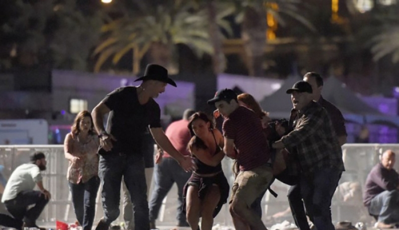 Τρόμος στο Λας Βέγκας: Ένοπλοι άνοιξαν πυρ σε συναυλία- Αναφορές για νεκρούς και τραυματίες