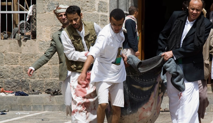 Υεμένη: 100 νεκροί από αεροπορικές επιθέσεις