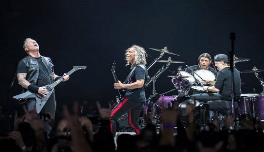 Metallica: Η κορυφαία μέταλ μπάντα «χαρίζει ζωή» στο πρώτο ογκολογικό νοσοκομείο Παίδων στη Ρουμανία