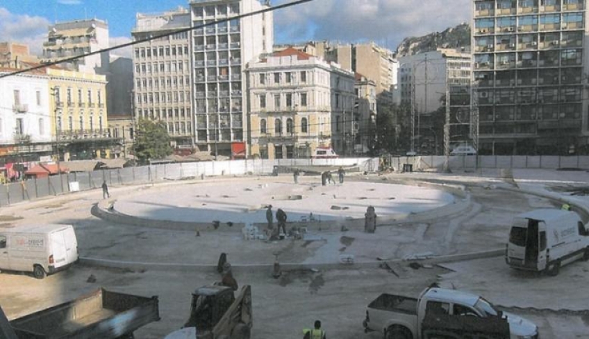 Η νέα πλατεία Ομονοίας με το συντριβάνι (εικόνες)