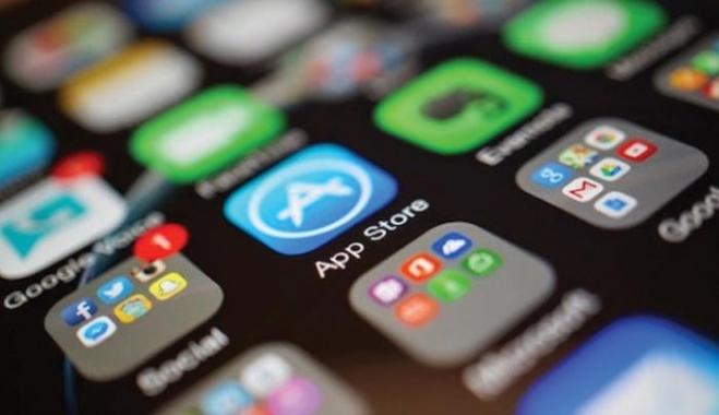 H Apple διαγράφει πάνω από 250 μολυσμένες iOS εφαρμογές που “έκλεβαν” δεδομένα