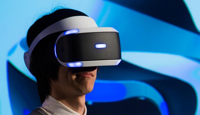 Το 2016 θα είναι η χρονιά των headset εικονικής πραγματικότητας