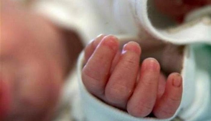 Κατερίνη: «Πούλησαν» νεογέννητο έναντι 8.000 ευρώ σε άτεκνο ζευγάρι