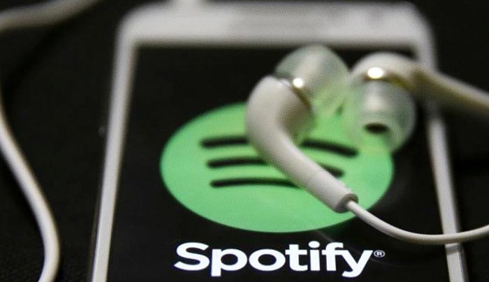 Στην αντεπίθεση το Spotify – Προχωρά σε αγορές και ανταγωνίζεται την Apple