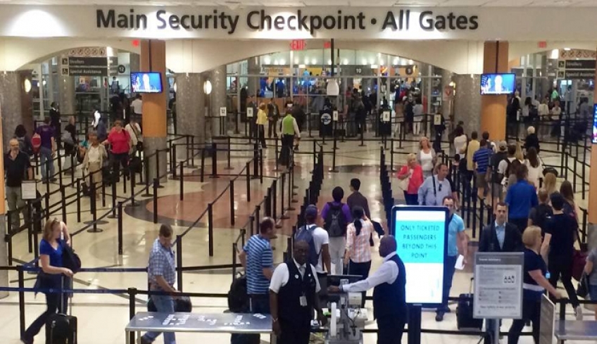 Αεροδρόμιο Ατλάντα: Eκπυρσοκρότηση όπλου σκόρπισε τον πανικό [βίντεο]