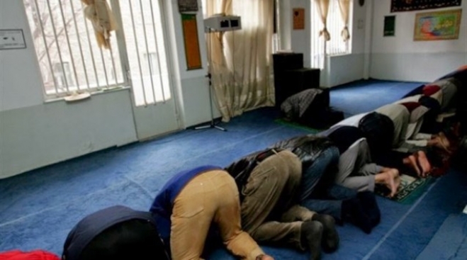 Αλεξανδρούπολη: Πέταξαν κεφάλι γουρουνιού σε χώρο που προσεύχονταν μουσουλμάνοι - Η αντίδραση του μητροπολίτη Άνθιμου!