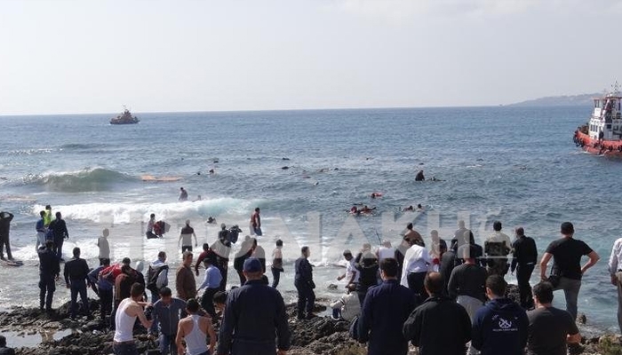 Τραγωδία στη Ρόδο: Βούλιαξε πλοίο με 200 μετανάστες - 3 οι νεκροί μέχρι στιγμής (φωτό-βίντεο)