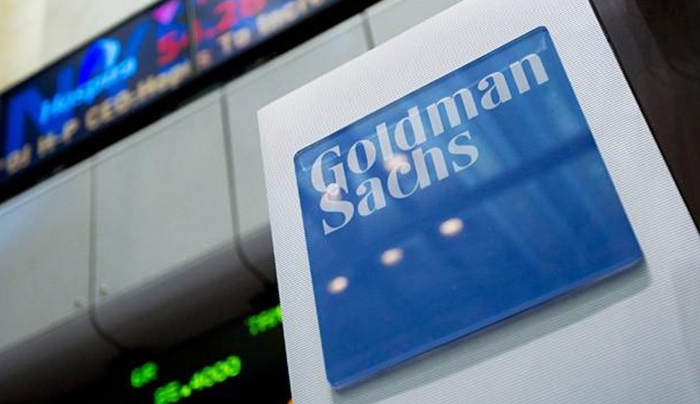 Goldman: «Όμηροι των πολιτικών εξελίξεων οι ελληνικές τράπεζες»