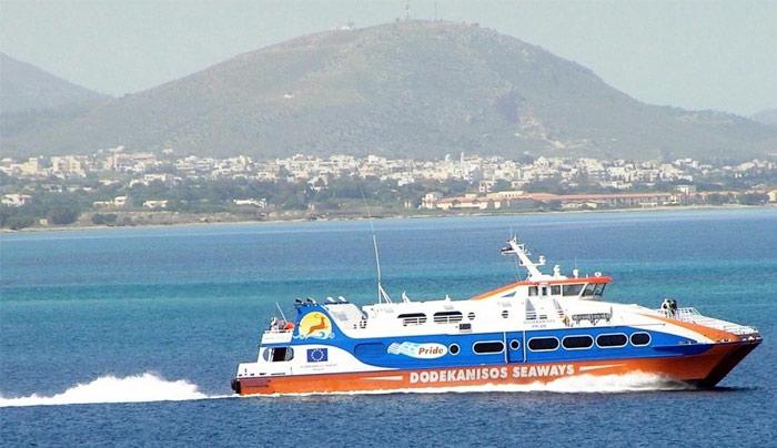 Το δρομολόγιο του καταμαράν «Dodekanisos Express» που δεν πραγματοποιήθηκε τη Δευτέρα, θα εκτελεστεί την Τετάρτη