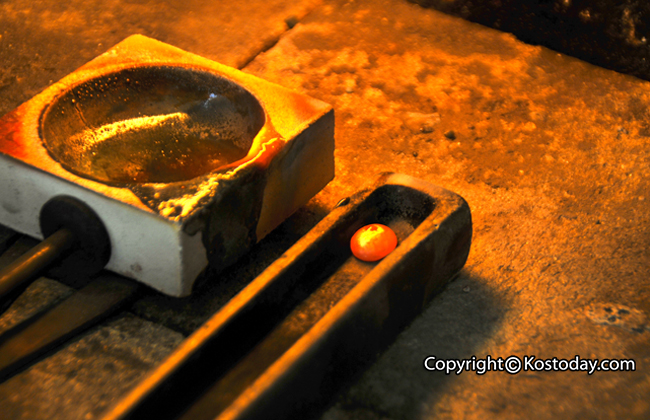 nikos-gold-11.jpg