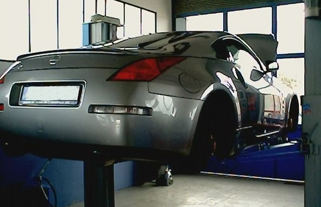 hitech-04.jpg