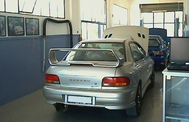 hitech-07.jpg