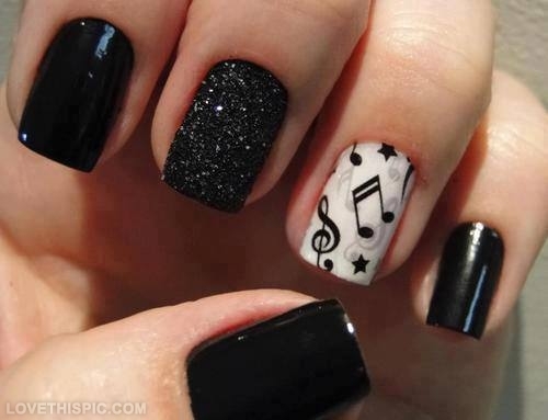 20618 Music Note Nails
