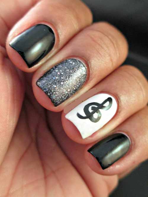 Simple and cute musical note nail tutorial