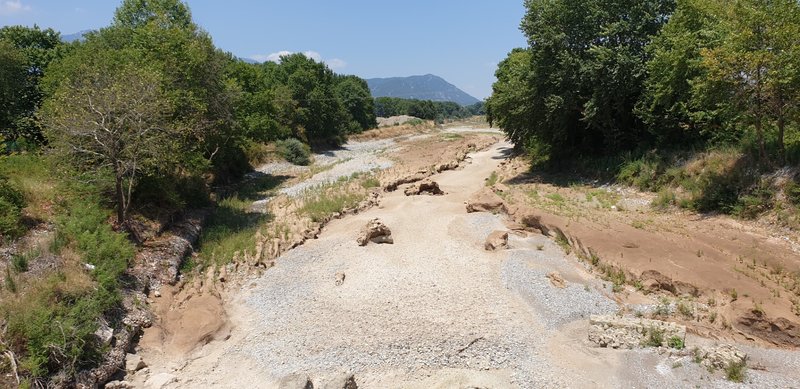 pineios xwris nero iefimerida