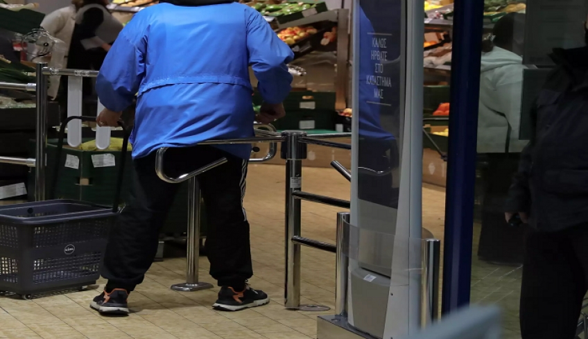 Αυτά αγόρασαν οι Έλληνες την πρώτη εβδομάδα του lockdown – Αύξηση πωλήσεων 17,1% στα σούπερ μάρκετ