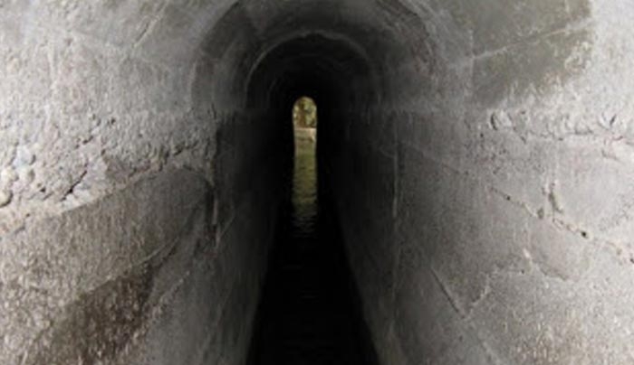 Εξωπραγματικό: Αυτό είναι το τούνελ της Ρόδου που σε ταξιδεύει σε μια άλλη &quot;διάσταση&quot;
