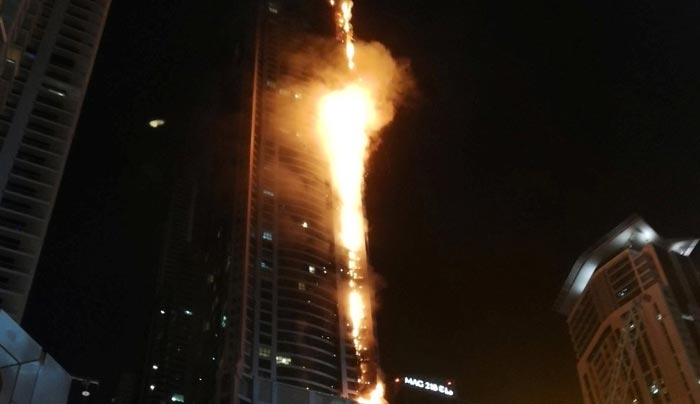 Παρανάλωμα του πυρός ο 337 μέτρων πύργος Torch Power στο Ντουμπάι [εικόνες και βίντεο]
