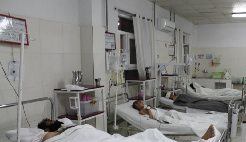 Νέο «λουτρό αίματος» στο Αφγανιστάν – «Καμικάζι» ανατινάχτηκε σε γήπεδο στην Λασκάρ Γκα