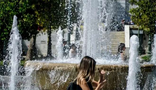 Καιρός σήμερα: Τοπικές βροχές, συννεφιές και άνοδος της θερμοκρασίας