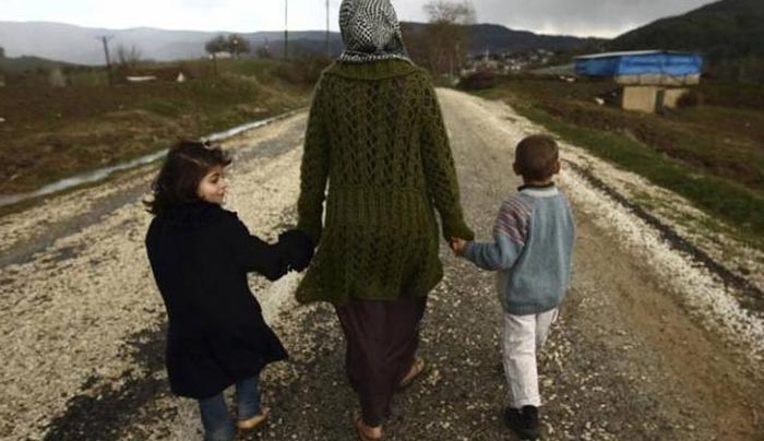 Απελάθηκαν οι πρώτοι Σύροι πρόσφυγες από την Ελλάδα προς την Τουρκία (βίντεο)
