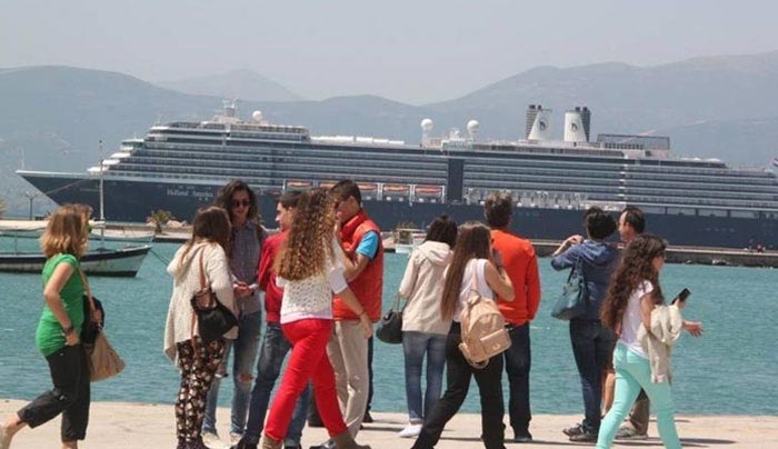 Γ. Ρέτσος: Με άνοδο τα έσοδα για τον τουρισμό φέτος