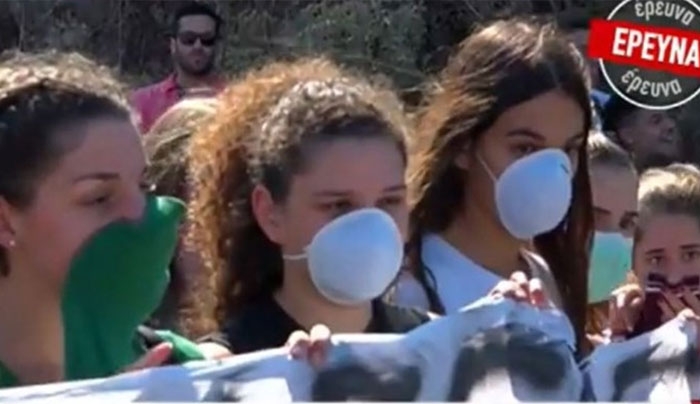 Στο νοσοκομείο με σταφυλόκοκκο μαθητές εξαιτίας των σκουπιδιών στην Κέρκυρα - ΒΙΝΤΕΟ