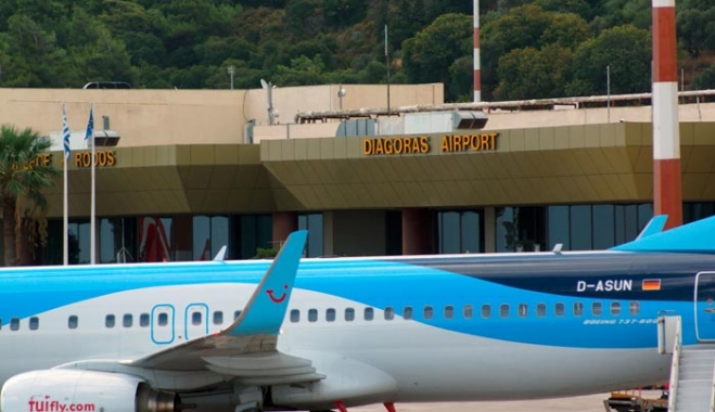 Απίστευτο: Οι Τούρκοι δέσμευσαν για άσκηση ακόμη και το αεροδρόμιο Ρόδου!