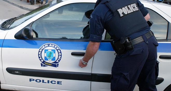 Συνελήφθησαν δυο ανήλικες Ρομά γιατί έκλεψαν 21χρονο Ολλανδό