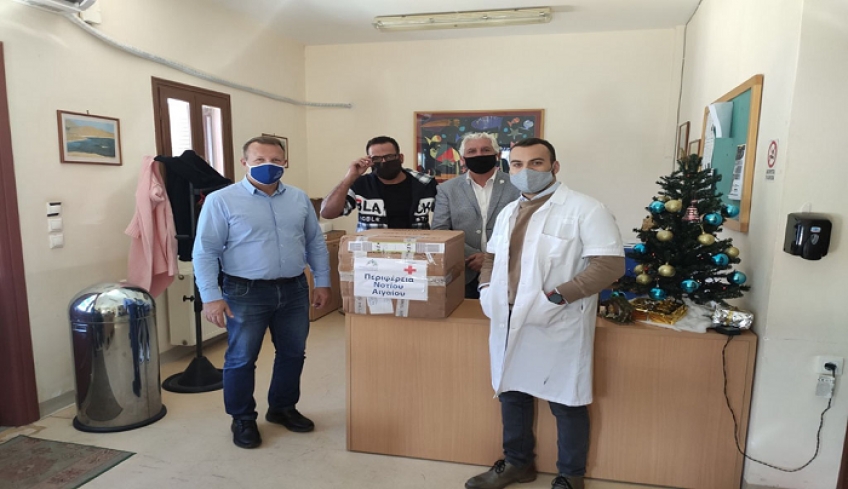 Παράδοση διαγνωστικών τεστ αντιγόνου από την Περιφέρεια Νοτίου Αιγαίου στο Καστελλόριζο