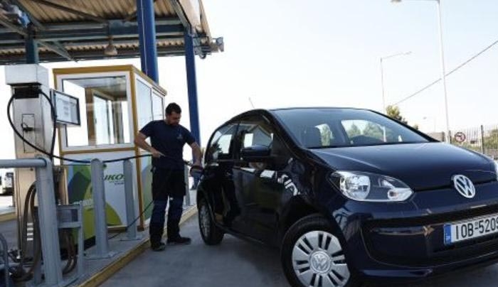 Μεγάλοι χαμένοι όσοι έχουν βάλει αέριο στα αυτοκίνητα