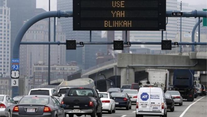 Πρωτότυπη εκστρατεία στη Βοστώνη για να ανάβουν φλας οι οδηγοί